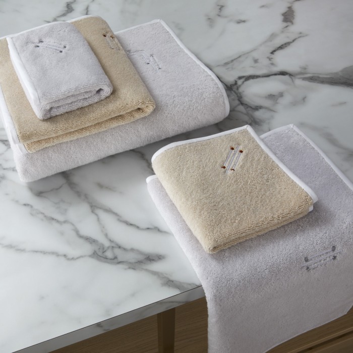 Towels Yves Delorme Couture Piano